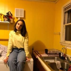 Meet your Posher, Camille